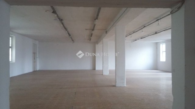 Kiadó ipari ingatlan, Budapesten, IV. kerületben 1019 E Ft / hó