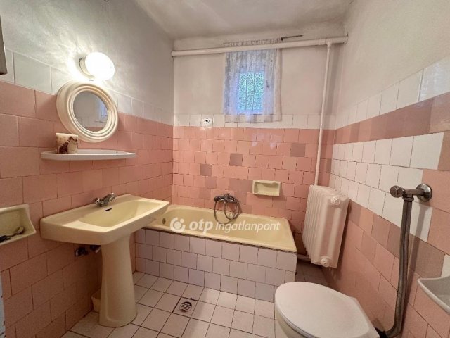 Eladó családi ház, Albertirsán 59.79 M Ft, 2+2 szobás