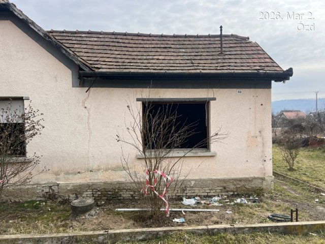 Eladó családi ház, Ózdon, Szemere utcában 4.1 M Ft, 2 szobás