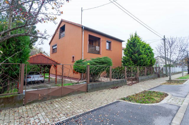 Eladó családi ház, Budapesten, XVI. kerületben 159 M Ft