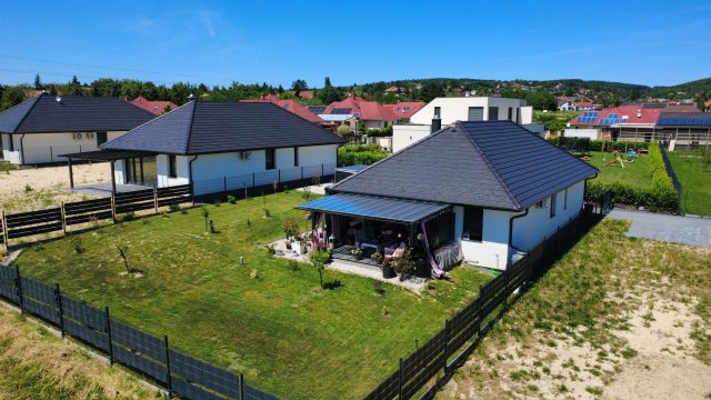 Eladó családi ház, Cserszegtomajon 135 M Ft, 2+1 szobás