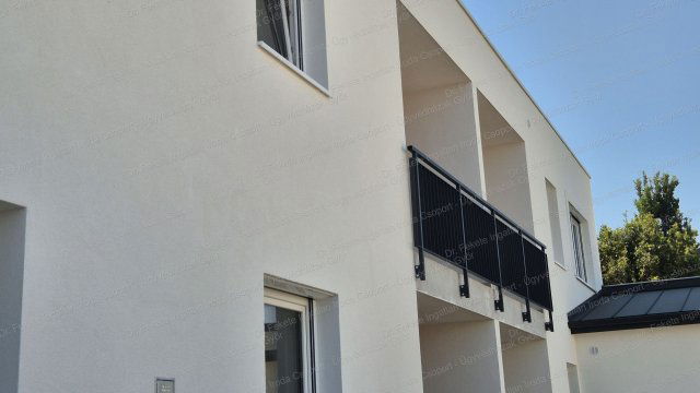 Eladó iroda, Győrött 48.99 M Ft, 3 szobás / költözzbe.hu