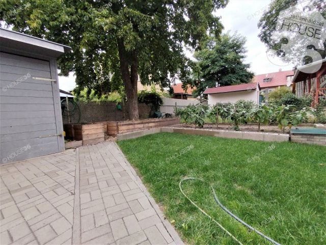 Eladó nyaraló, Tiszaalpáron 33.9 M Ft, 3 szobás