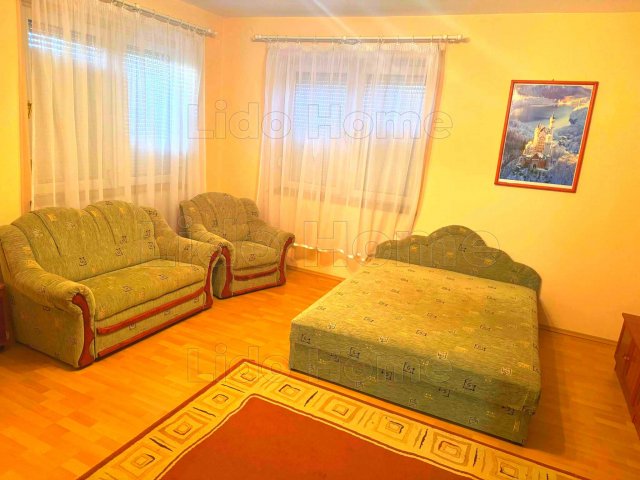 Eladó családi ház, Balatonfenyvesen 59.99 M Ft, 2 szobás