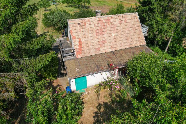 Eladó nyaraló, Oroszlányban 13.9 M Ft, 1 szobás