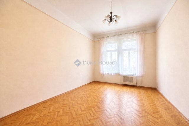 Eladó téglalakás, Budapesten, VII. kerületben 89.9 M Ft