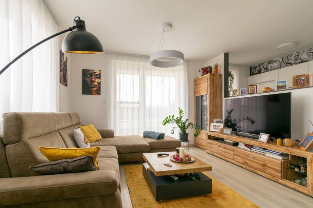 Eladó téglalakás, Mosonmagyaróváron 82.9 M Ft, 3 szobás