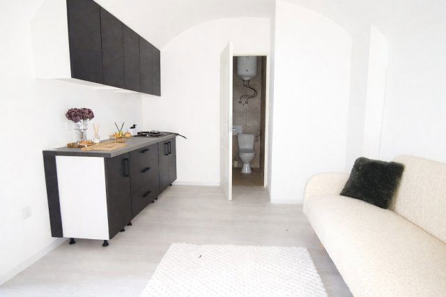 Eladó téglalakás, Budapesten, VIII. kerületben 22 M Ft, 1 szobás