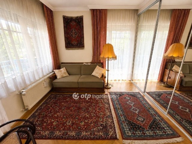 Eladó téglalakás, Budapesten, II. kerületben 350 M Ft, 4 szobás