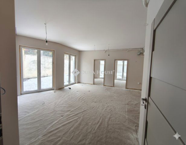 Eladó téglalakás, Kecskeméten 89.2 M Ft, 1+2 szobás