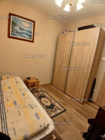 Eladó téglalakás, Budapesten, XVII. kerületben 138 M Ft