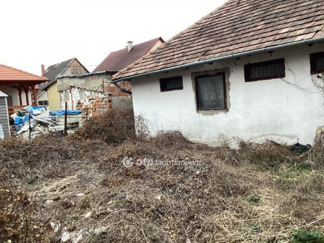 Eladó családi ház, Érden 49.5 M Ft, 3 szobás