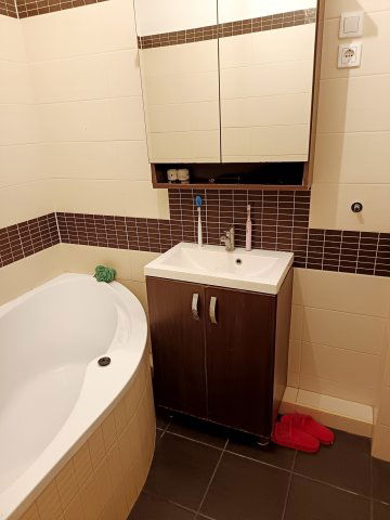 Eladó téglalakás, Nyíregyházán 35.9 M Ft, 1 szobás