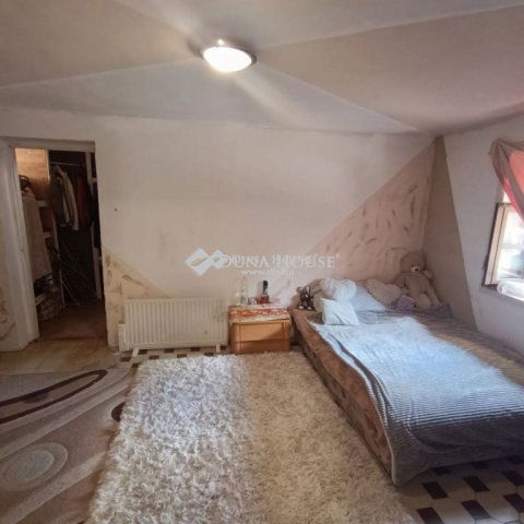 Eladó családi ház, Izsákon 17.9 M Ft, 4 szobás