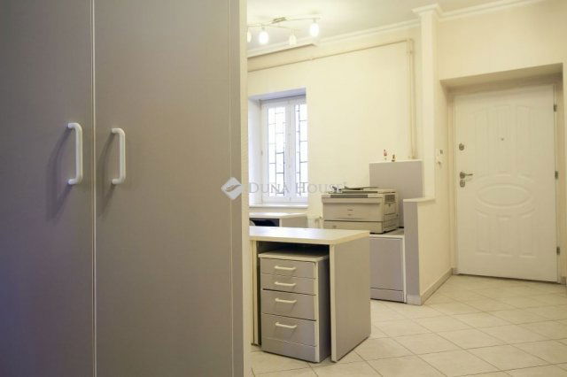 Eladó téglalakás, Budapesten, XIV. kerületben 84.9 M Ft