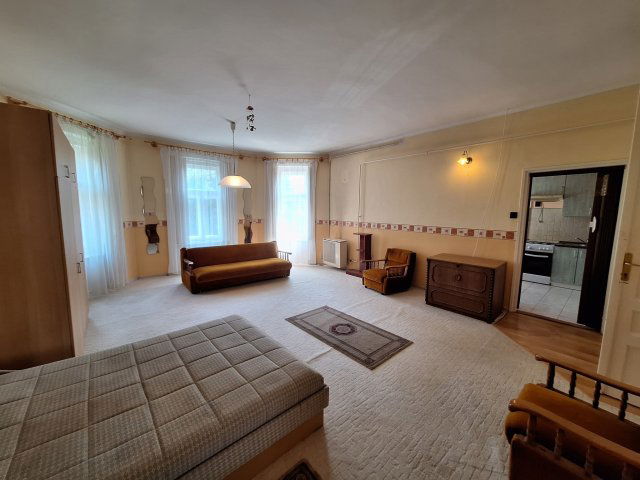 Eladó téglalakás, Makón, Gőzmalom utcában 19.59 M Ft, 1 szobás