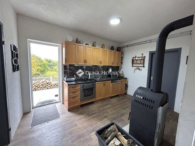 Eladó családi ház, Nagybaracskán 19.99 M Ft, 2 szobás