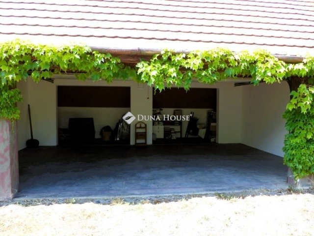 Eladó mezogazdasagi ingatlan, Lovasberényben 129 M Ft, 4 szobás