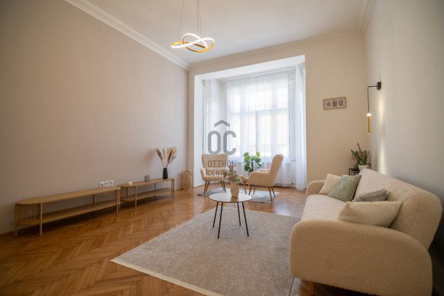 Eladó téglalakás, II. kerületben, Szász Károly utcában