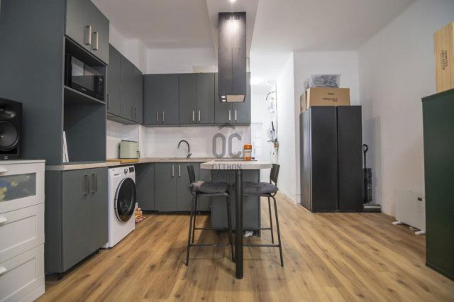 Eladó téglalakás, Budapesten, VII. kerületben 73.9 M Ft