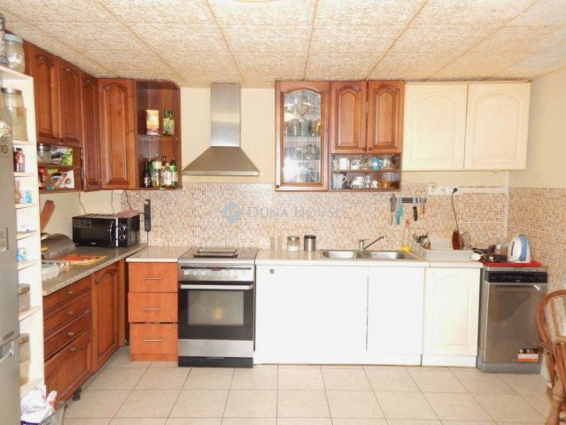 Eladó családi ház, Balatonszabadiban 65 M Ft, 4 szobás