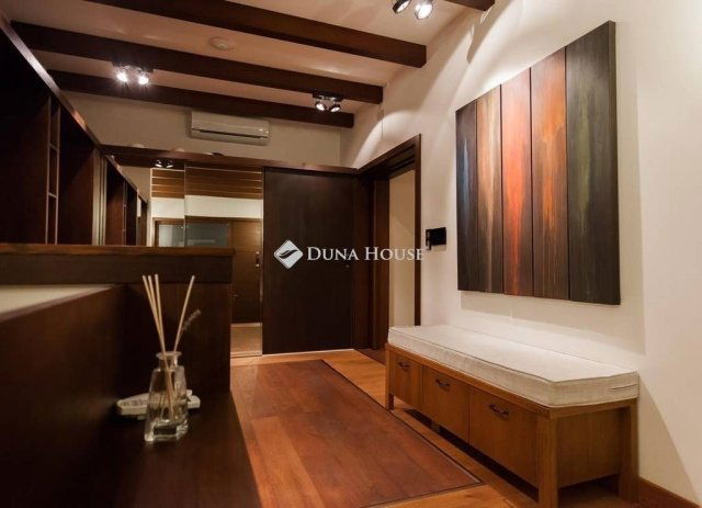 Eladó családi ház, Taksonyon 275 M Ft, 4 szobás