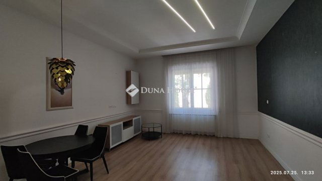 Kiadó téglalakás, albérlet, Kecskeméten 180 E Ft / hó