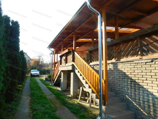 Eladó ikerház, Balatongyörökön 93 M Ft, 6 szobás