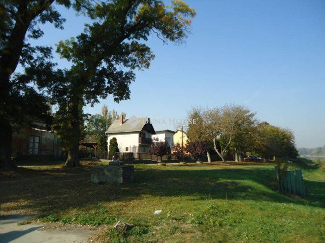 Eladó telek, Adonyban 5.6 M Ft / költözzbe.hu