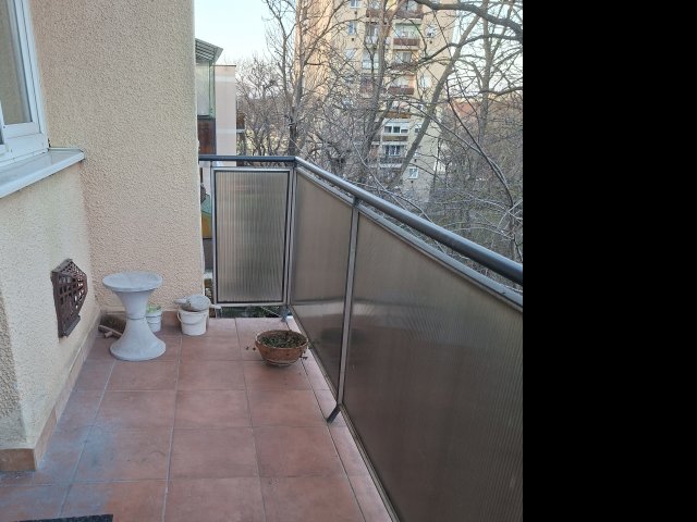 Eladó téglalakás, Debrecenben, Salétrom utcában 49.9 M Ft