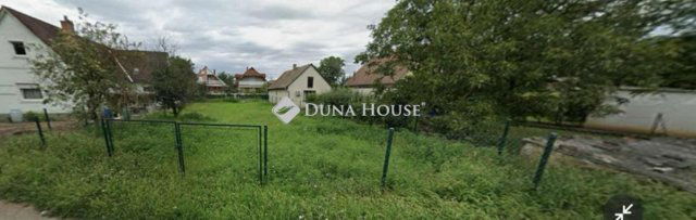 Eladó telek, Balatonföldváron 25.9 M Ft / költözzbe.hu