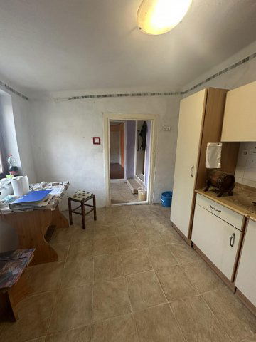 Eladó családi ház, Pécsett, Csárda utcában 27.9 M Ft, 3 szobás