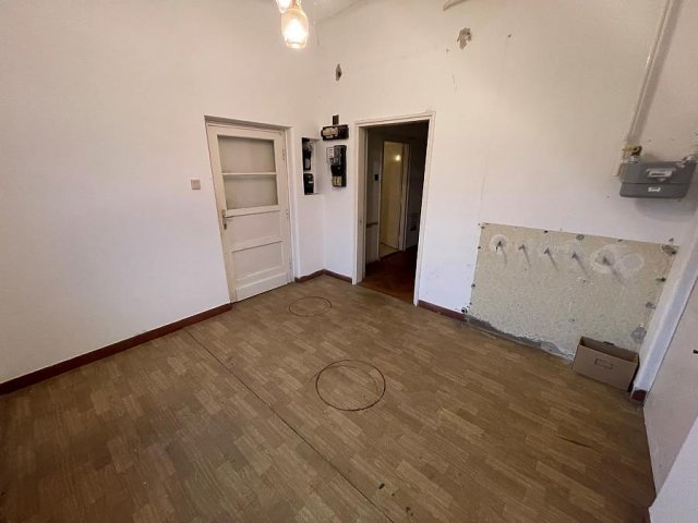 Eladó családi ház, Budapesten, IV. kerületben 140 M Ft