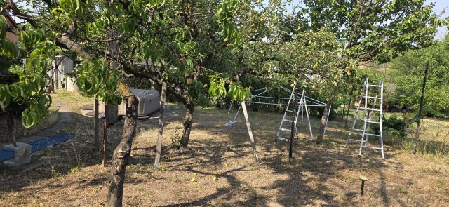 Eladó nyaraló, Dunaújvárosban 16.5 M Ft, 1 szobás