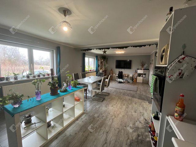 Eladó családi ház, Monoron 79.8 M Ft, 4 szobás