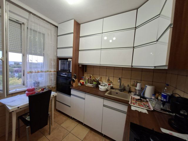 Eladó panellakás, Debrecenben, Csemete utcában 61.9 M Ft