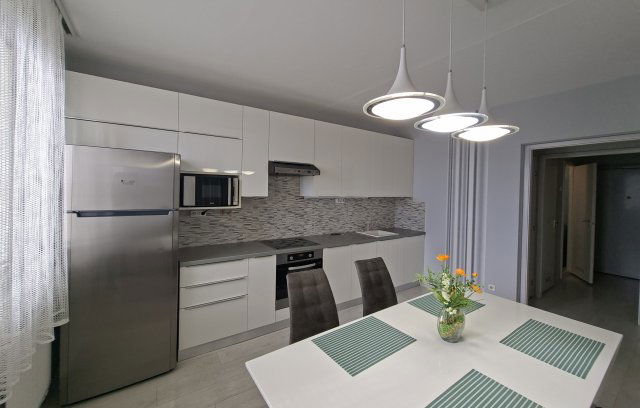 Eladó panellakás, Debrecenben, István úton 62.9 M Ft, 2+1 szobás