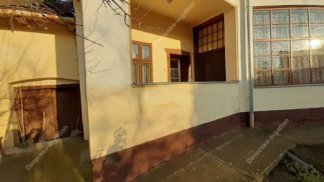 Eladó családi ház, Derecskén 43 M Ft, 4 szobás