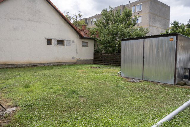Eladó családi ház, Kaposváron 69.9 M Ft, 5 szobás