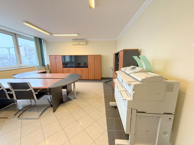 Kiadó iroda, Nyíregyházán 250 E Ft / hó, 2 szobás