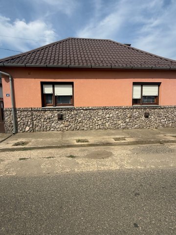 Eladó családi ház, Kisvárdán 45 M Ft, 2+1 szobás