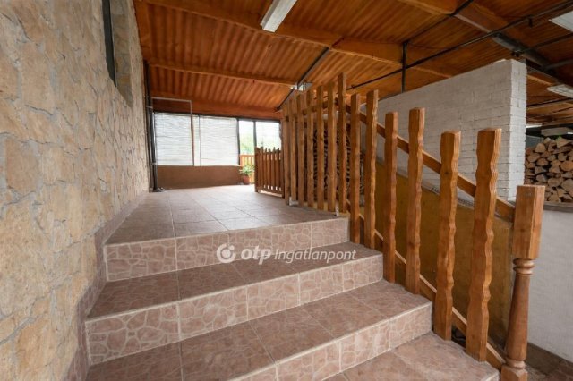 Eladó családi ház, Berettyóújfaluban 159.8 M Ft, 3 szobás