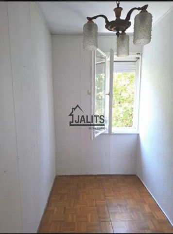 Eladó téglalakás, Budapesten, XI. kerületben, Budaörsi úton