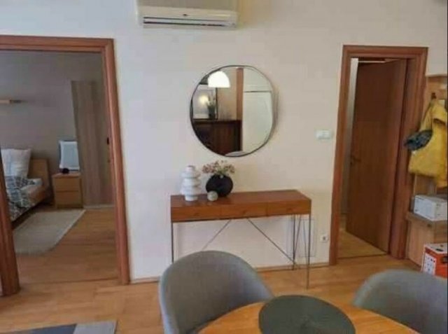 Kiadó téglalakás, albérlet, VI. kerületben, Király utcában