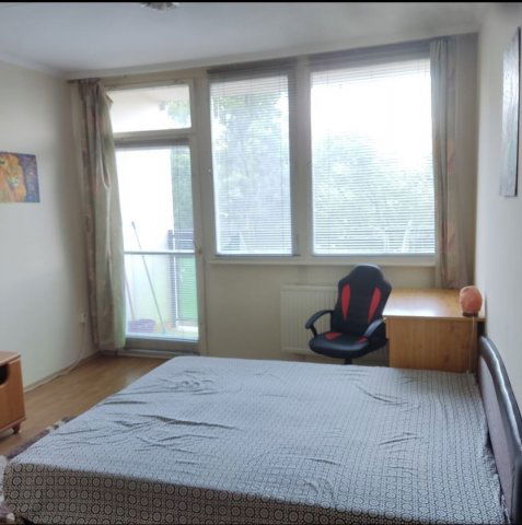 Kiadó panellakás, albérlet, Debrecenben 230 E Ft / hó, 2 szobás