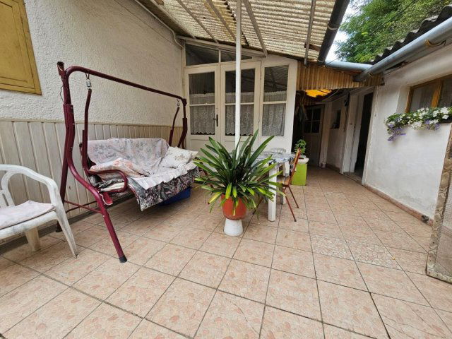 Eladó családi ház, Kaposváron, Nyugativánfa utcában 33.9 M Ft