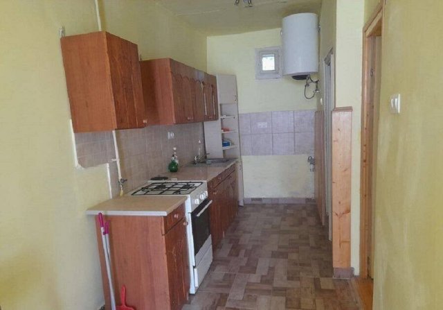Eladó téglalakás, Nyíregyházán 26 M Ft, 1+1 szobás
