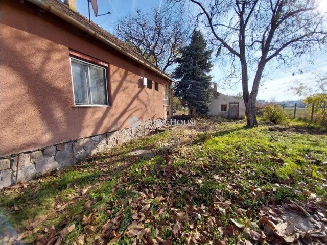 Eladó telek, Szegeden 80 M Ft / költözzbe.hu