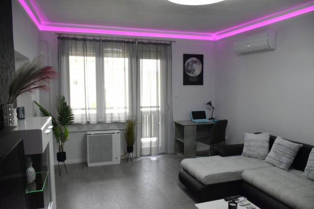Kiadó téglalakás, albérlet, Debrecenben 250 E Ft / hó, 2 szobás