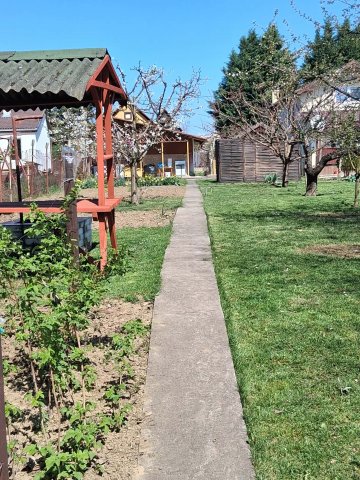 Eladó nyaraló, Szolnokon 18.5 M Ft, 1 szobás